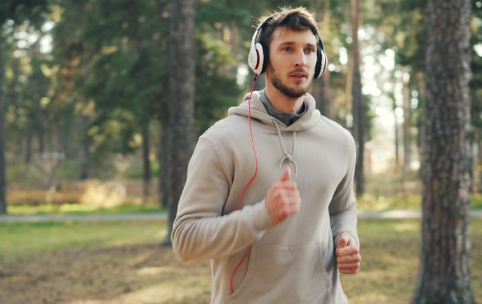 Article Image for Exploring the World of Digital Fitness Coaching
